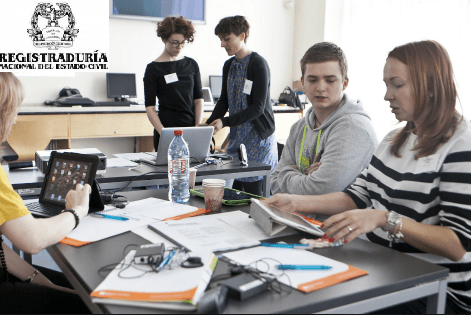 Oportunidad laboral- Regis.